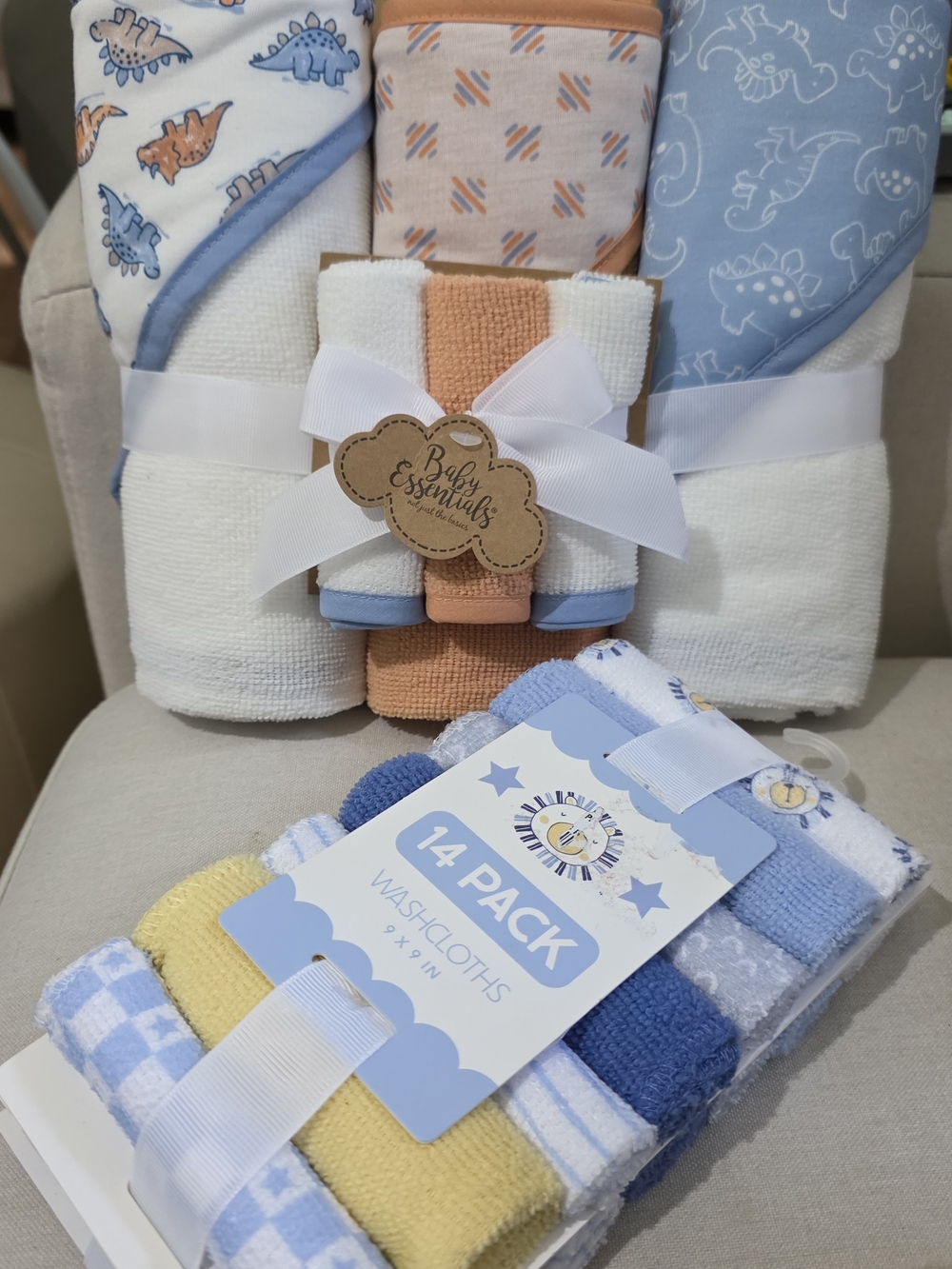 Baby Essentials Kids Washcloth & Hooded Towel Set - Blue, Orange, White